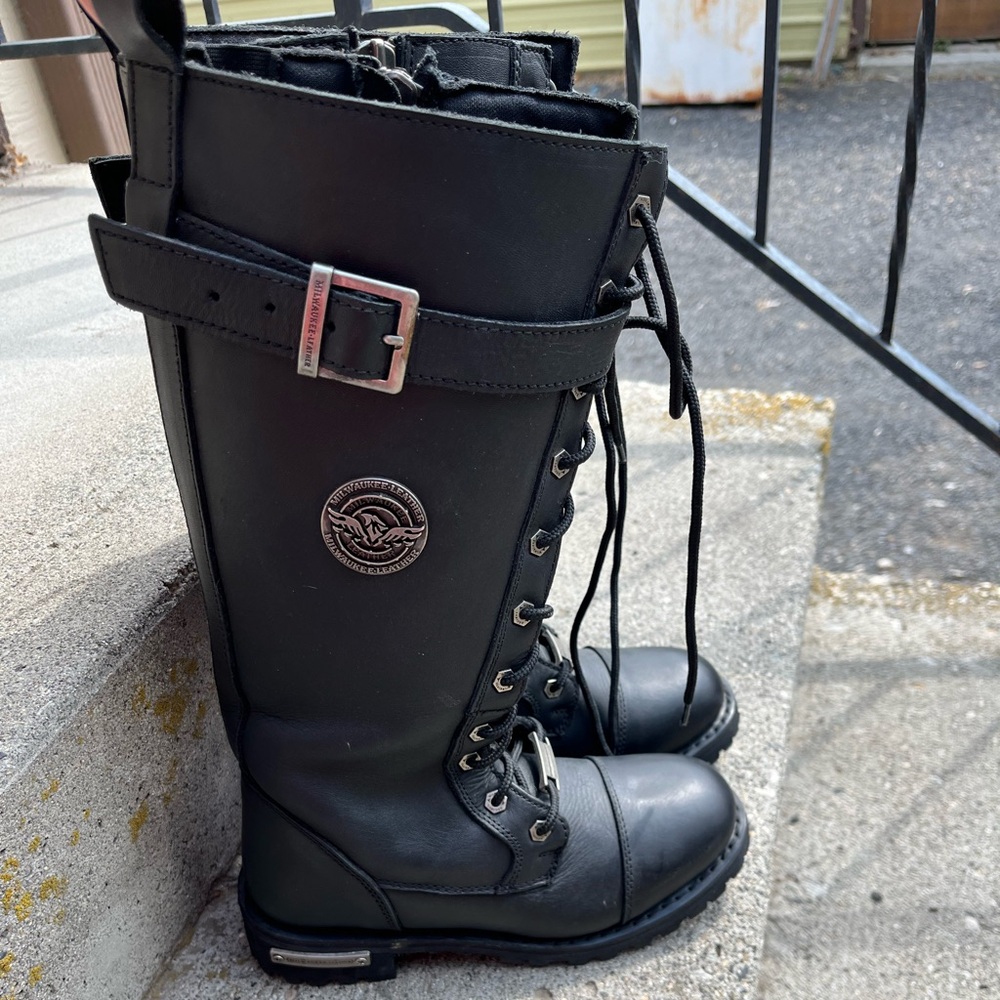 Black Leather women’s boots
